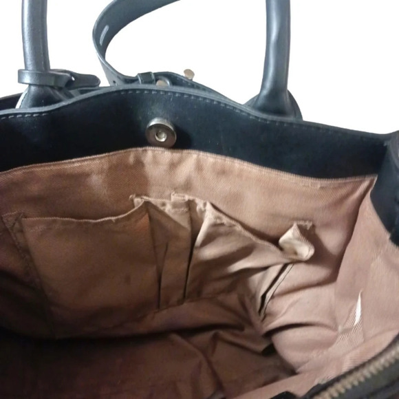 NEW London Fog Black & White Handbag Purse Crossbody - Picture 10 of 13